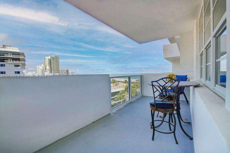 Decoplage South Beach For Sale | Unit #841