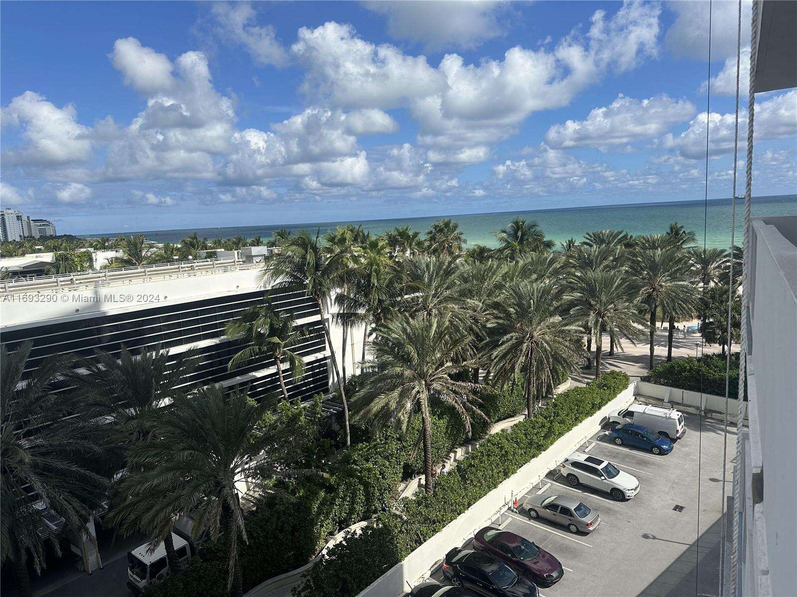 Decoplage South Beach For Sale | Unit #643