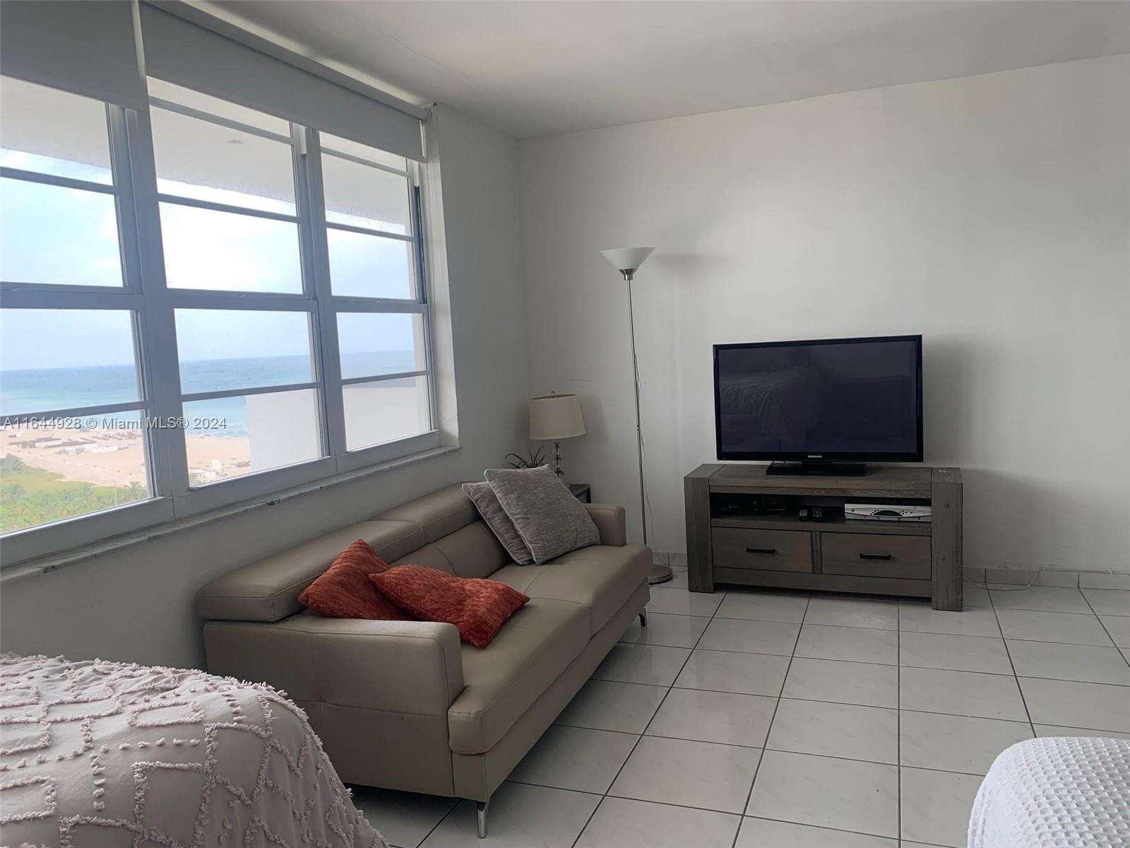 Decoplage South Beach For Rent | Unit #1639